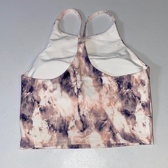 Old Navy Women’s Athletic Gym Crop Top With Built In Bra Marble Print Size Small - Picture 3 of 9